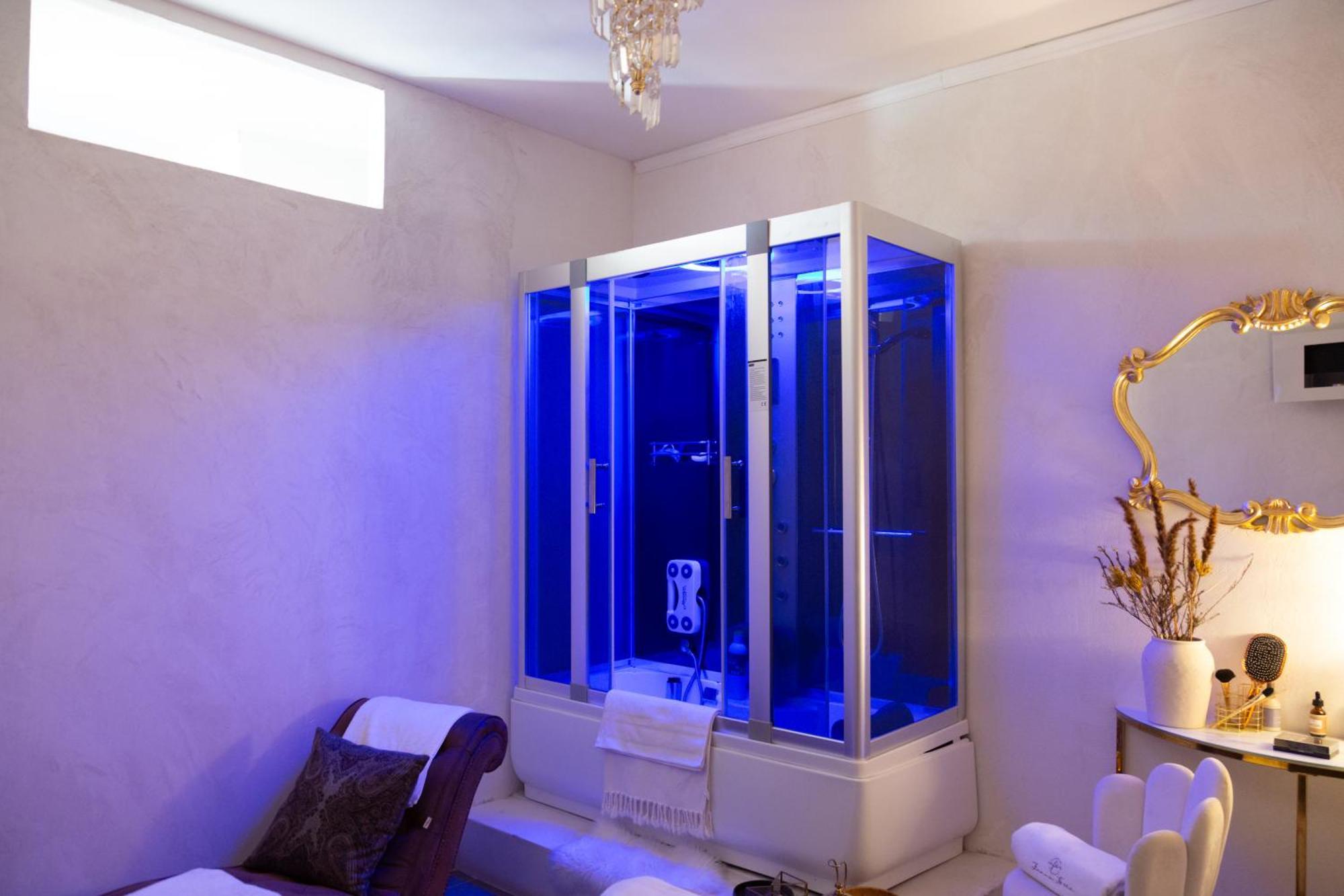 Femme Noir Luxury Spa Experience San Nicola la Strada Esterno foto